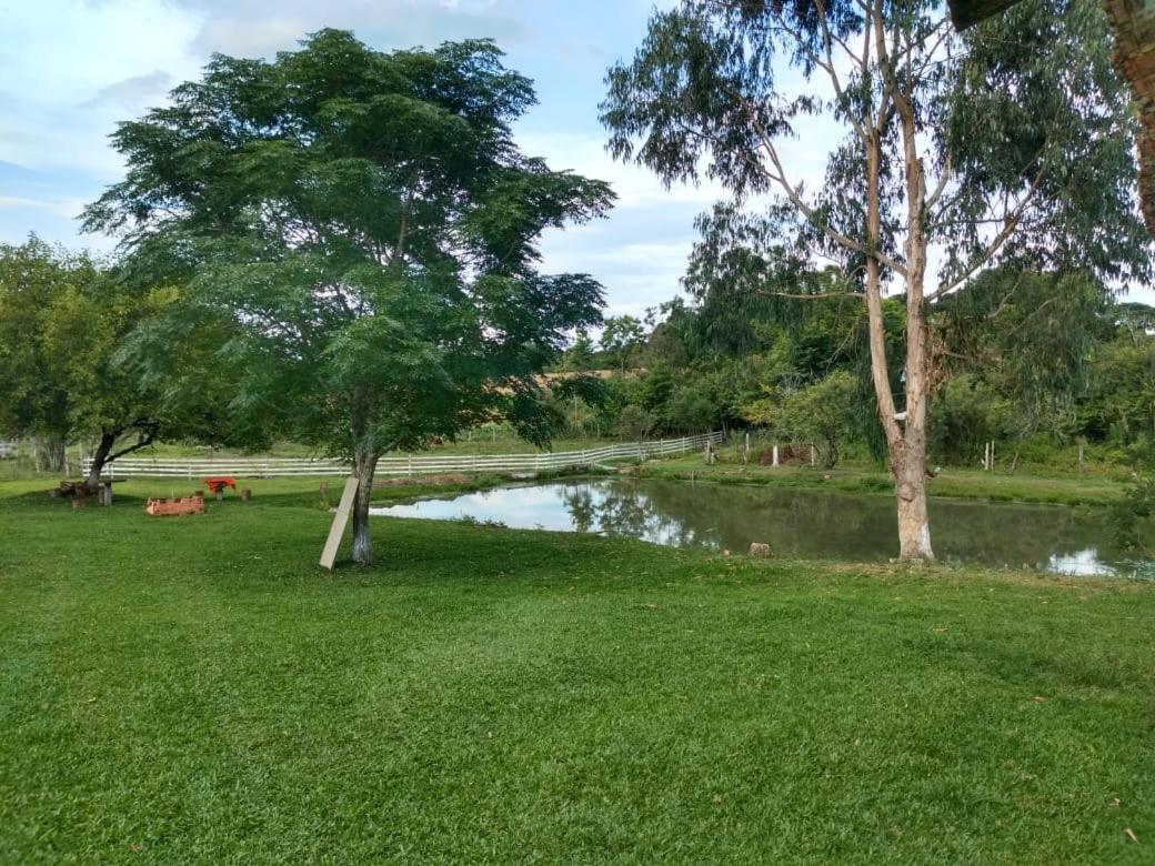 Casa chácara Cara-Cara Exterior foto